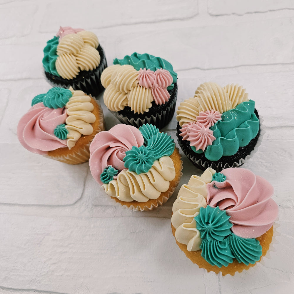 Christmas Pop Cupcakes
