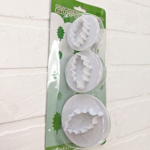 Holly Leaves Plunger Cutter